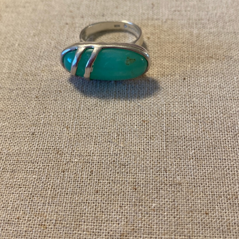 Unique and gorgeous Silpada ring! Size7 Sterling Silver